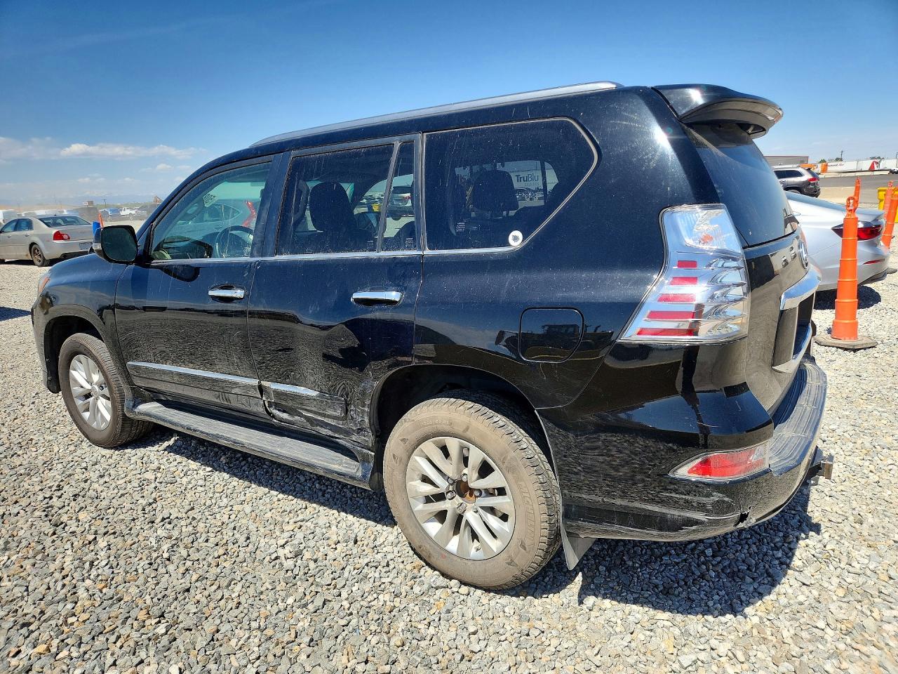 2014 Lexus Gx VIN JTJBM7FX6E5075965 photo 2