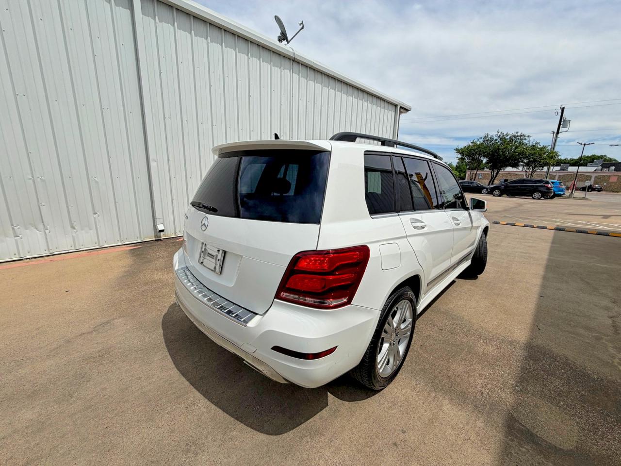 2015 Mercedes-Benz Glk-class VIN WDCGG5HB3FG431200 photo 4