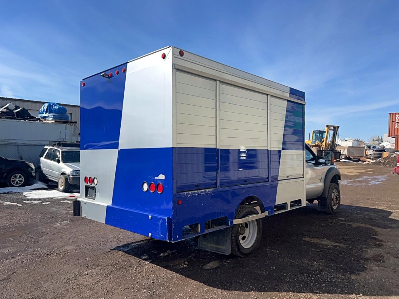 2016 Ford F550 VIN 1FDUF5GT3GED05157 photo 4