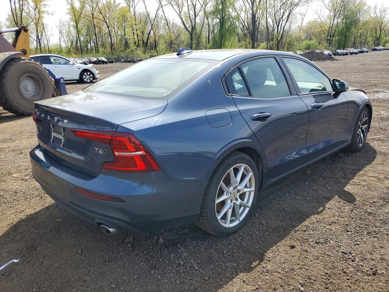 2019 Volvo S60 VIN 7JRA22TK3KG008645 photo 3