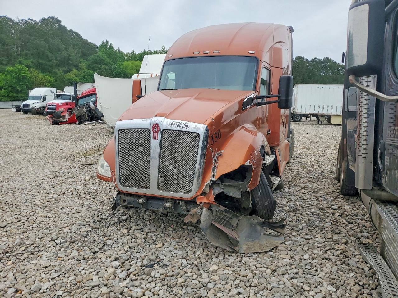 2017 KENWORTH T680 VIN 1XKYD49X8HJ157879 photo 2