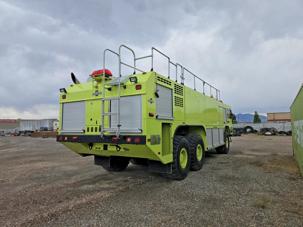 2005 Oshkosh All other VIN 10TDKAK165S083903 photo 3