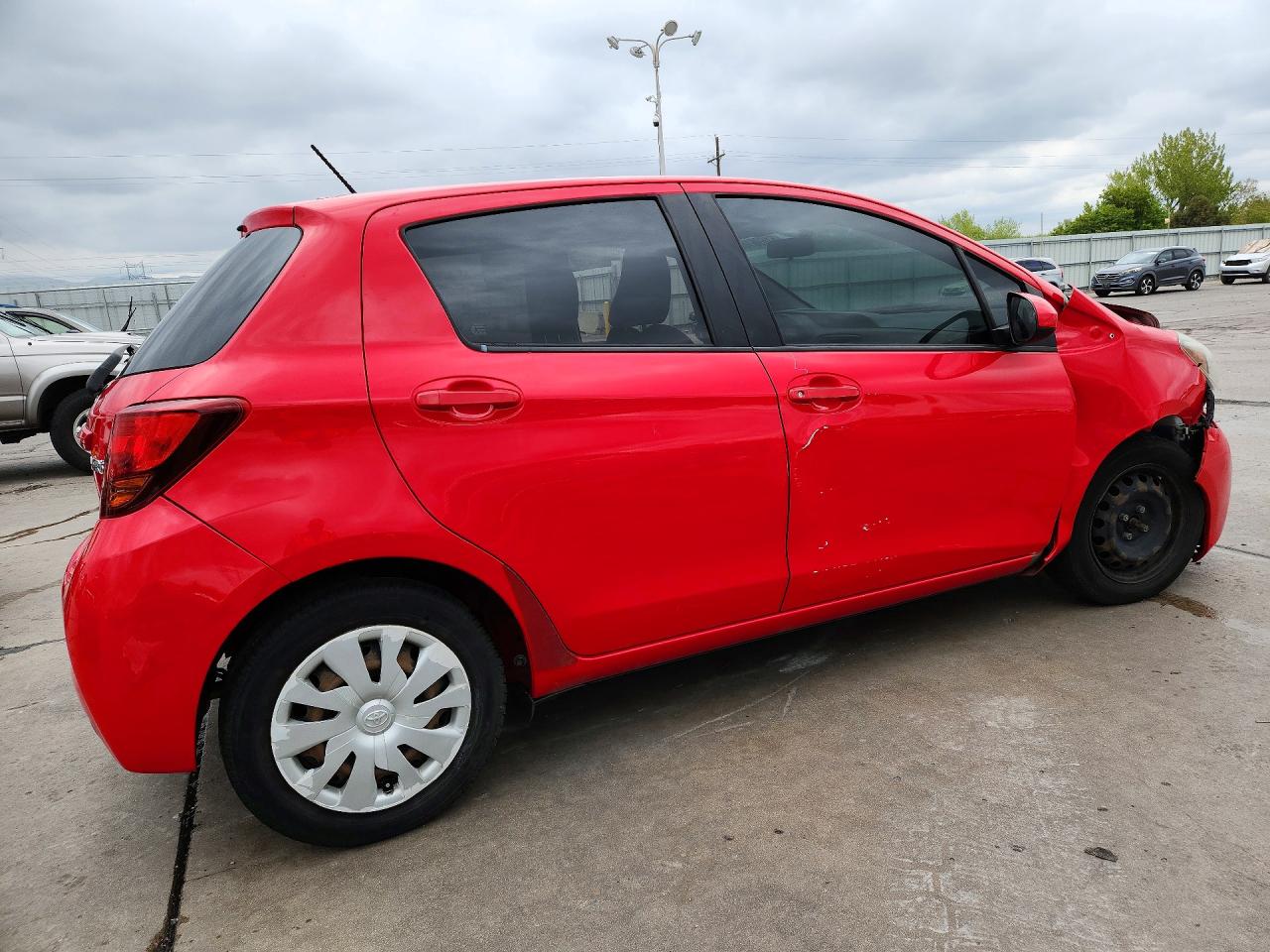 2015 Toyota Yaris VIN VNKKTUD30FA027057 photo 3