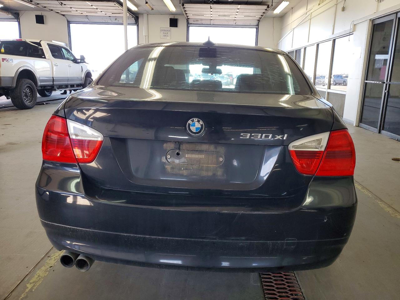 2006 BMW 3 series VIN WBAVD33596KV62492 photo 6