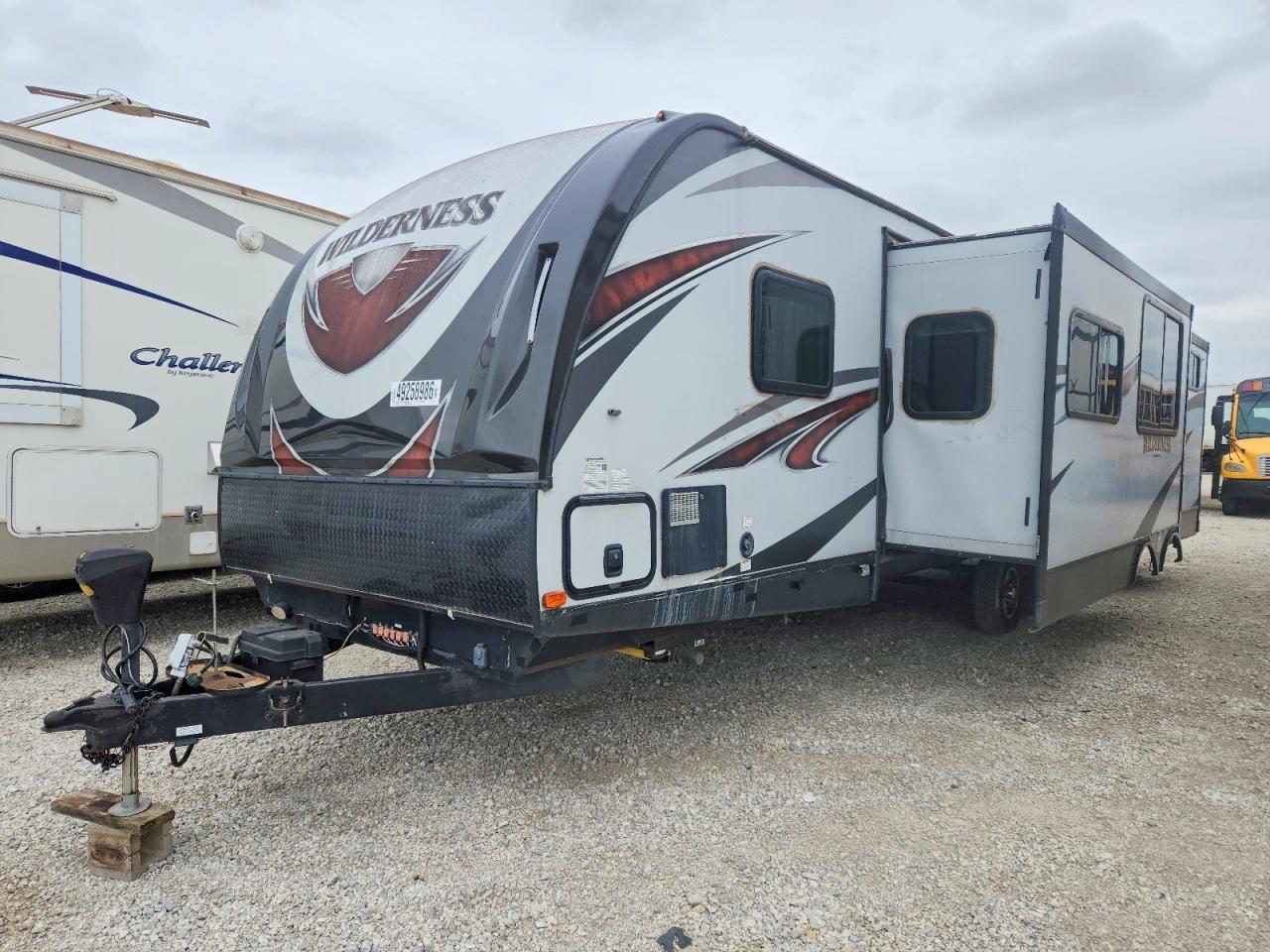 2018 HEARTLAND All models VIN 5SFNB3224JE379070 photo 2