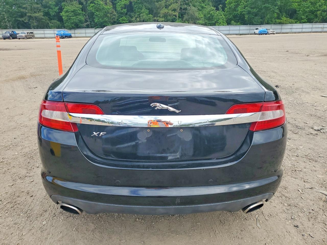 2011 Jaguar Xf VIN SAJWA0GB3BLS19102 photo 6