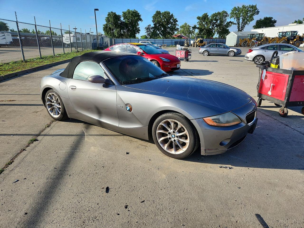 2004 BMW Z4 VIN 4USBT33514LS52119 photo 4