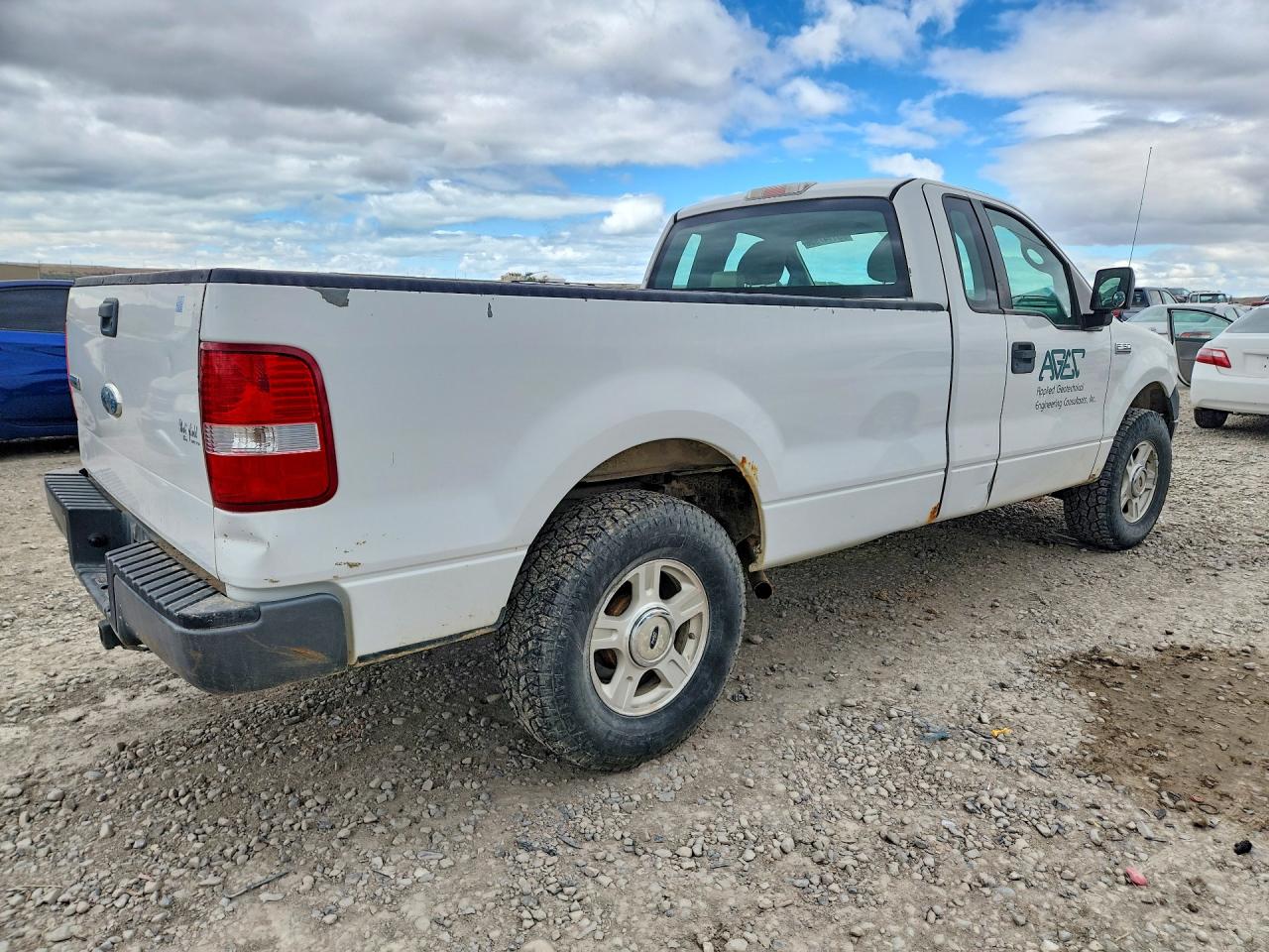 2007 Ford F150 VIN 1FTRF14W37KC38112 photo 3