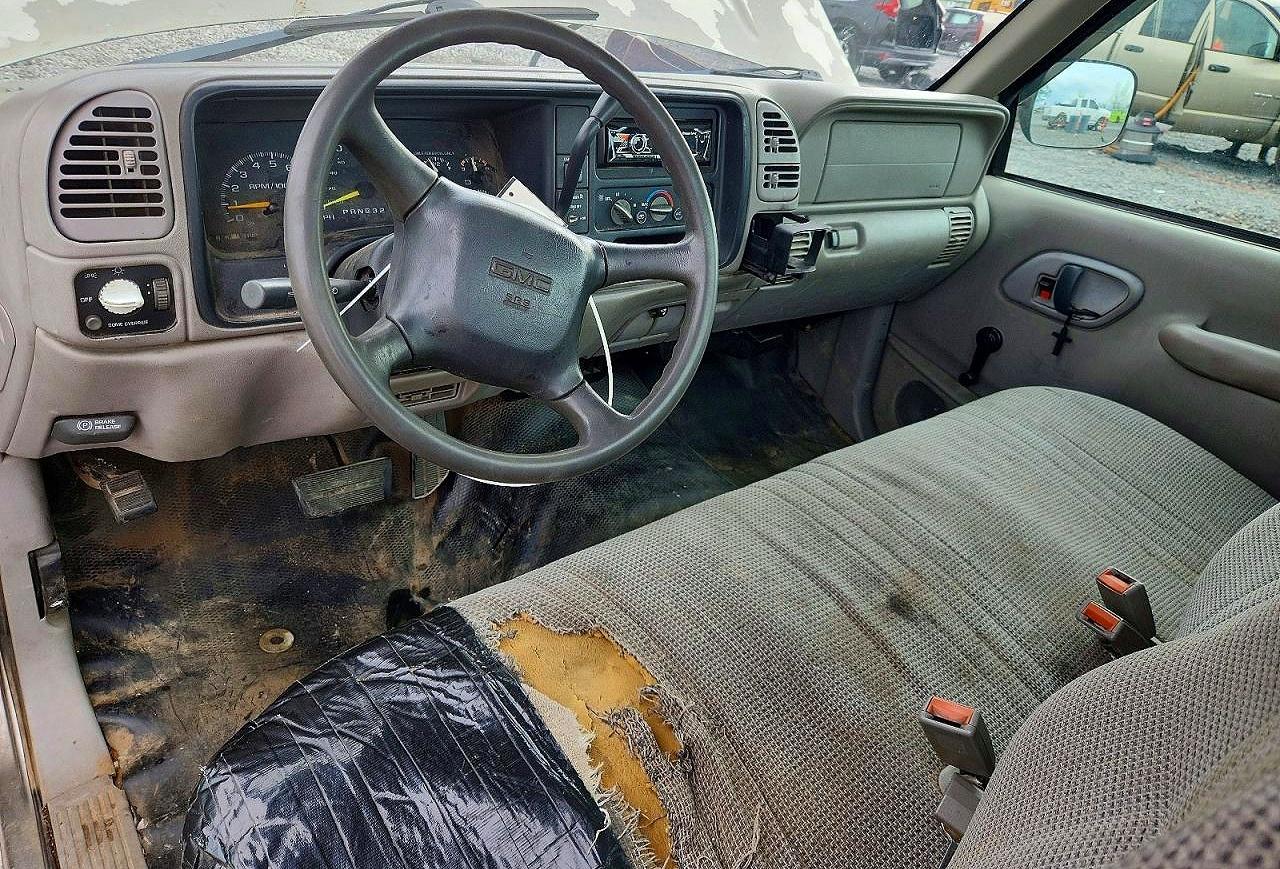 1998 GMC SIERRA VIN 1GTEC14W3WZ537824 photo 8