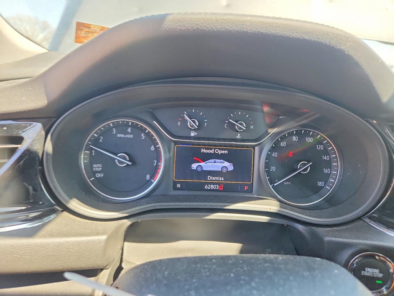 2019 Buick Regal VIN W04GV8SX8K1033117 photo 9
