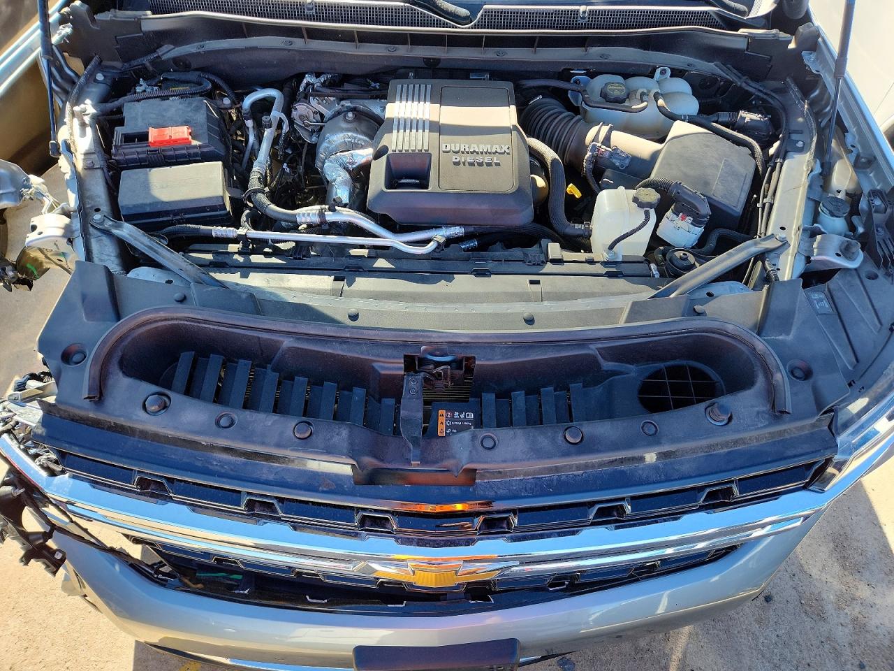 2024 Chevrolet Suburban VIN 1GNSKBKT2RR358707 photo 12