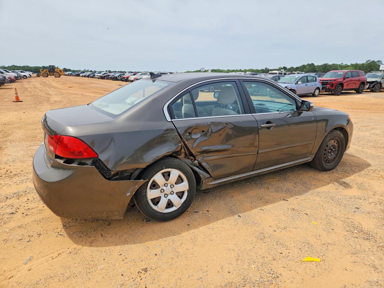 2010 Kia Optima VIN KNAGG4A84A5377518 photo 3