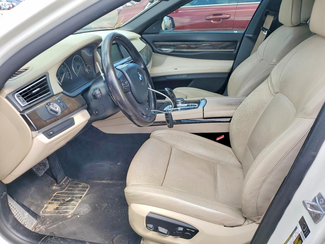 2013 BMW 7 series VIN WBAYE8C53DD132126 photo 7