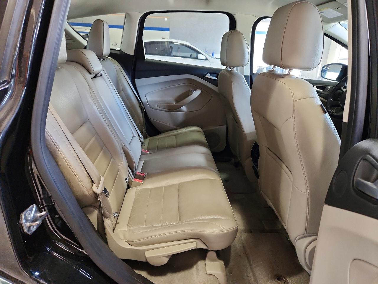 2015 Ford Cmax VIN 1FADP5CU5FL106868 photo 10