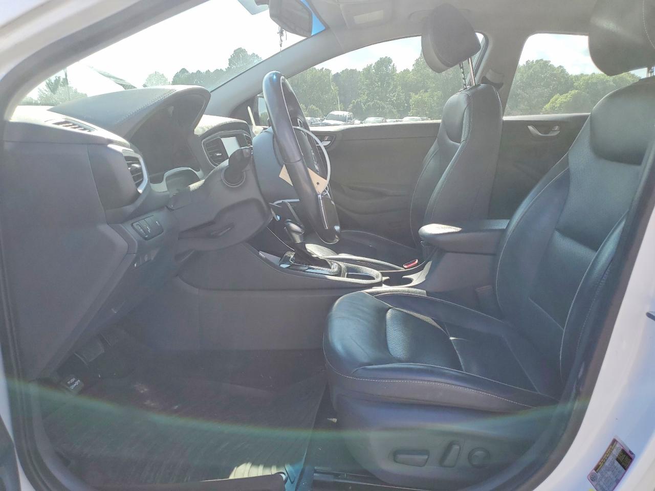 2018 Hyundai Ioniq VIN KMHC85LC6JU077566 photo 7
