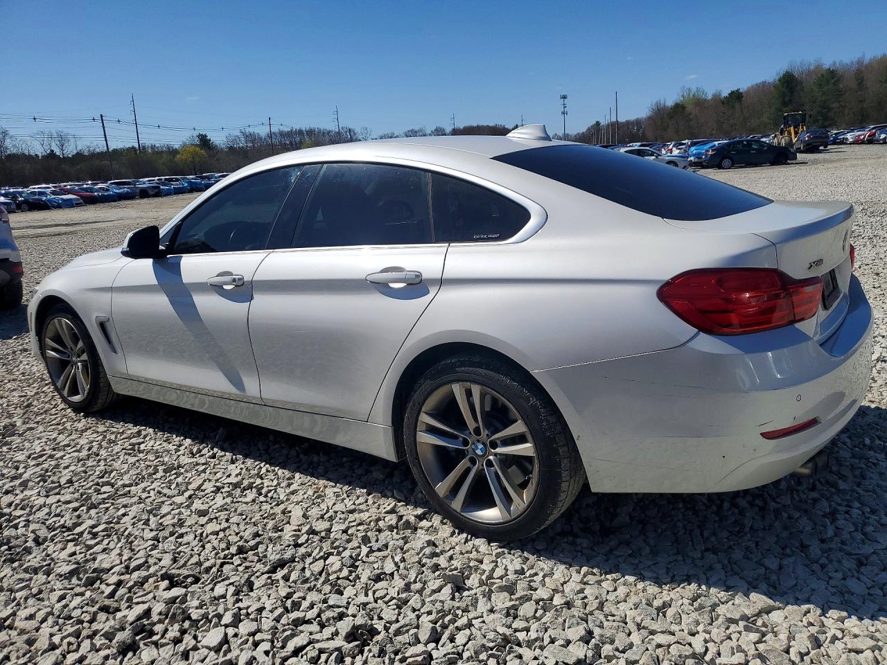 2015 BMW 4 series VIN WBA4A7C54FD415433 photo 2