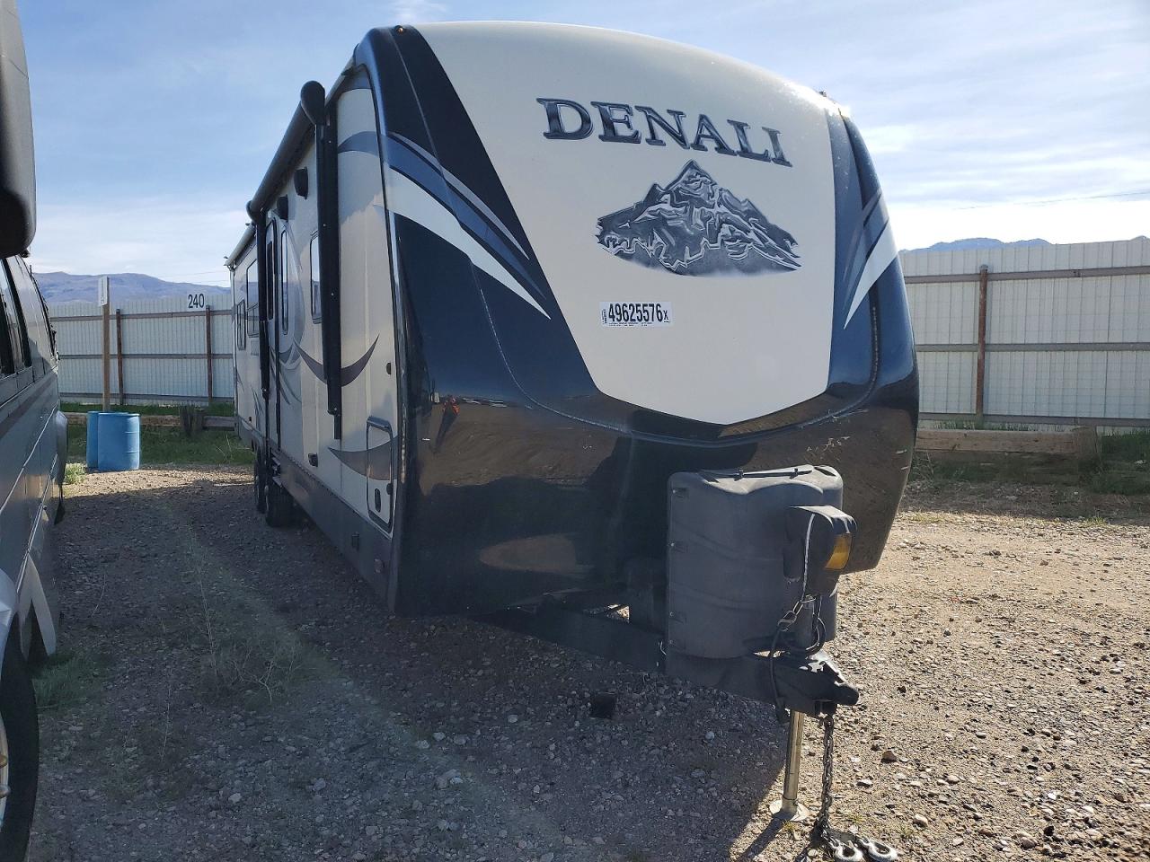 2017 KEYSTONE Trailer VIN 4YDT28724HP940170 photo 1
