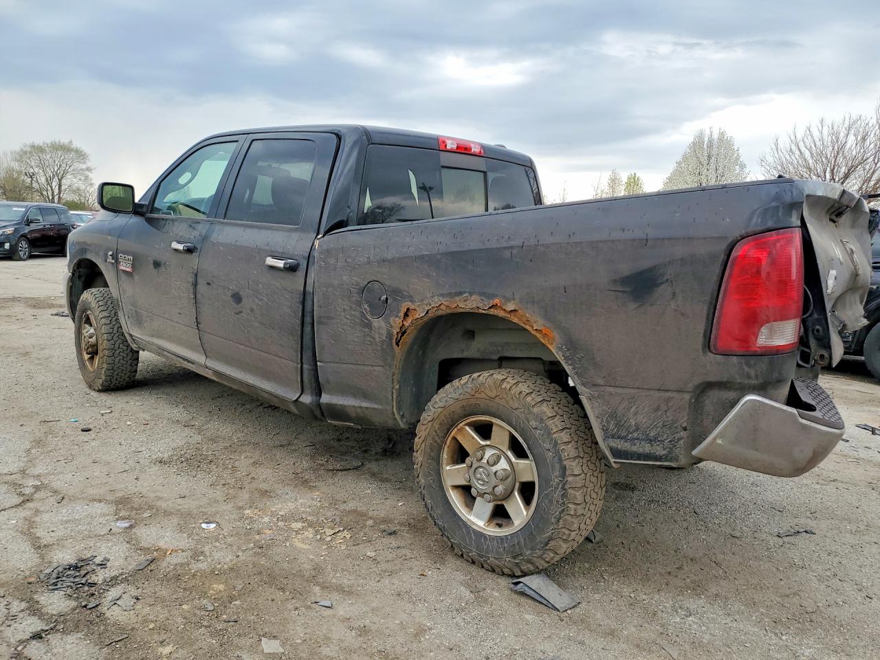 2012 Dodge Ram 2500 VIN 3C6UD5DL0CG119648 photo 2