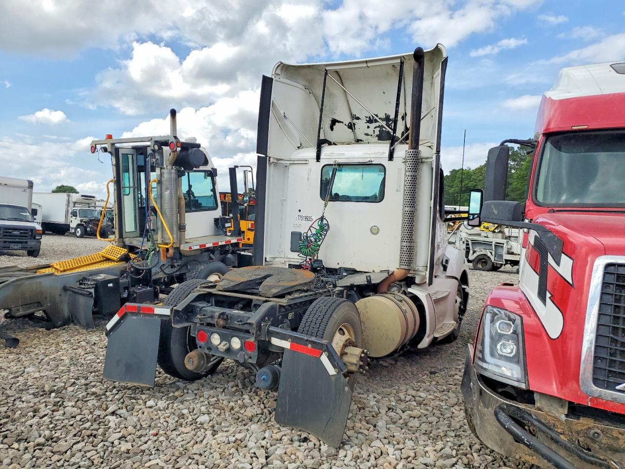 2014 KENWORTH All other VIN 1XKYA48X2EJ402424 photo 4