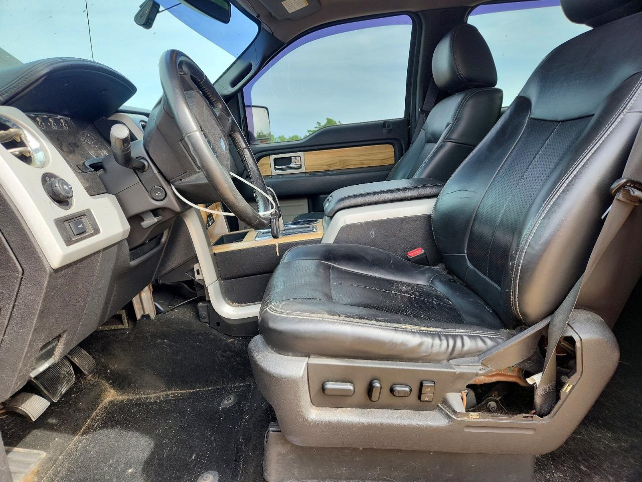2011 Ford F150 VIN 1FTFW1CF3BKD24615 photo 7