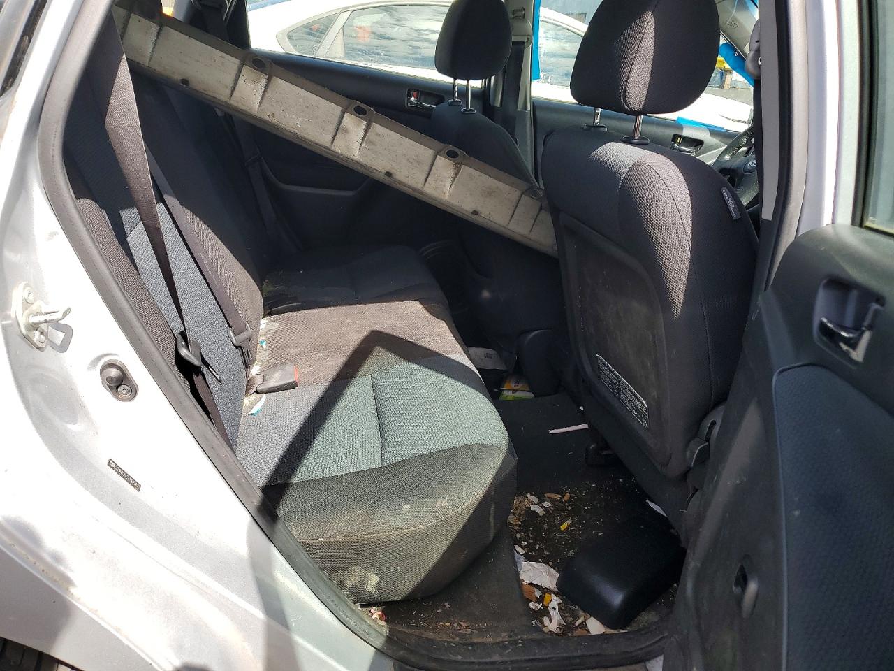 2007 Toyota Matrix VIN 2T1KR30E97C673672 photo 10