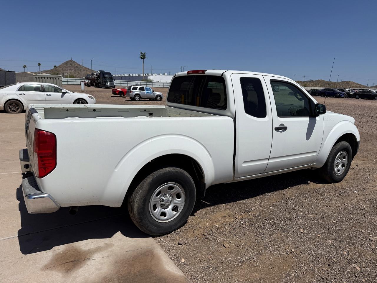 2015 NISS Frontier VIN 1N6BD0CT5FN762395 photo 3