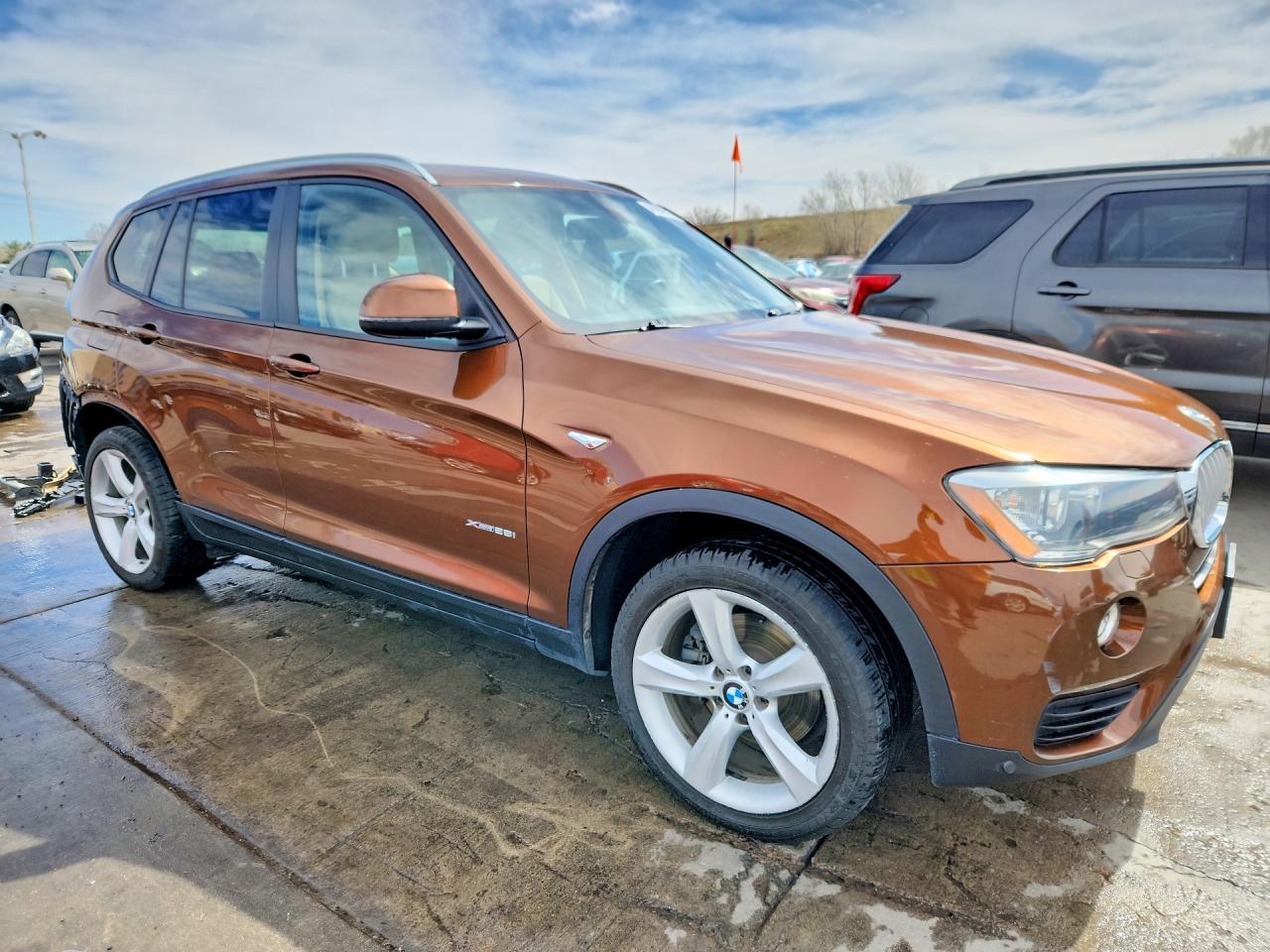 2017 BMW X3 VIN 5UXWX9C51H0D97488 photo 4
