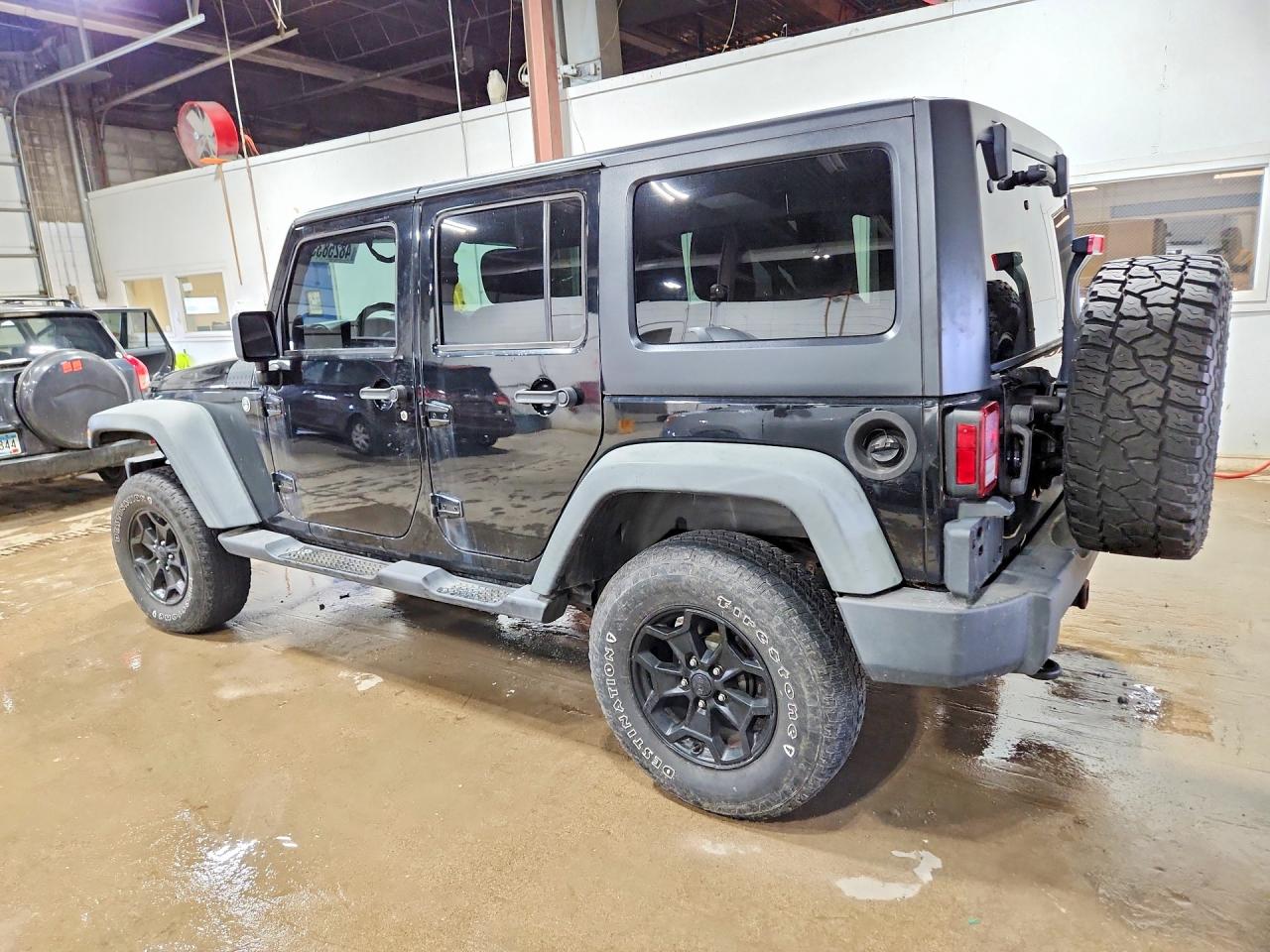 2011 Jeep All models VIN 1J4BA3H13BL512609 photo 2