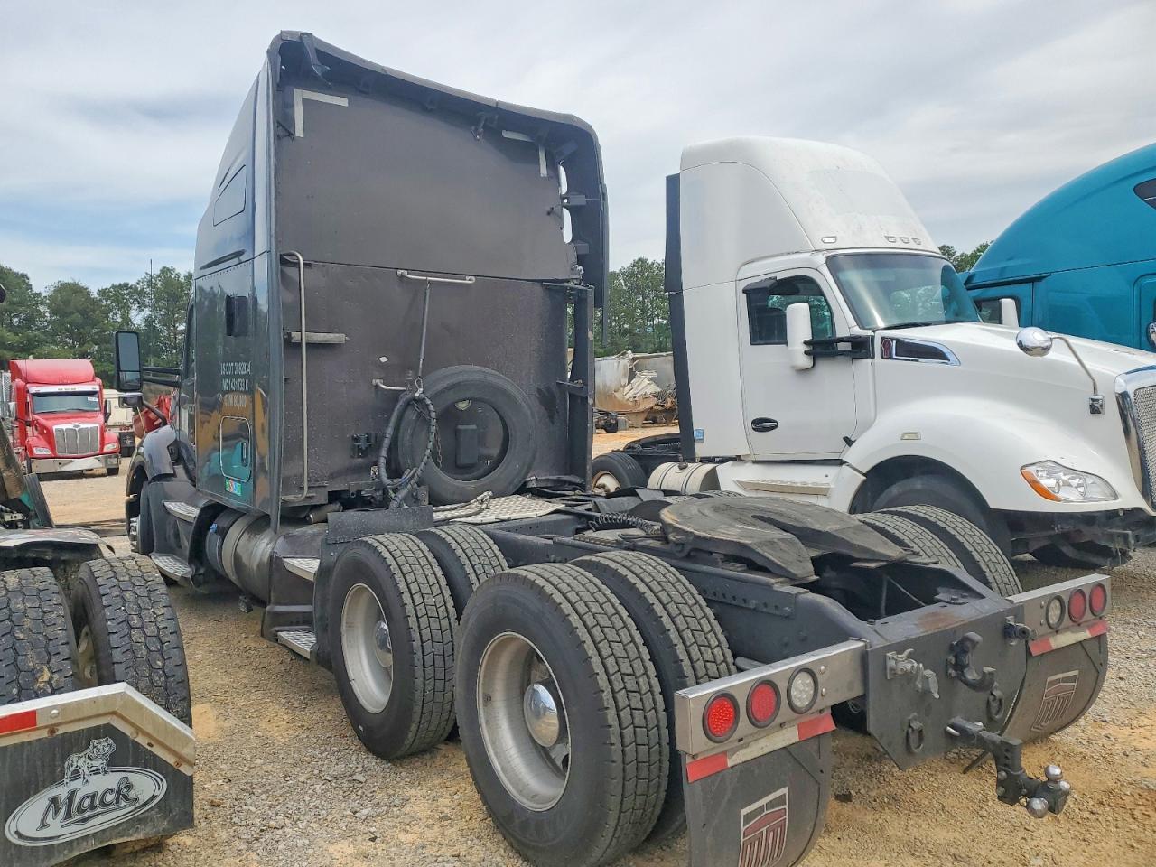 2018 KENWORTH All other VIN 1XKYDP9X1JJ204838 photo 3