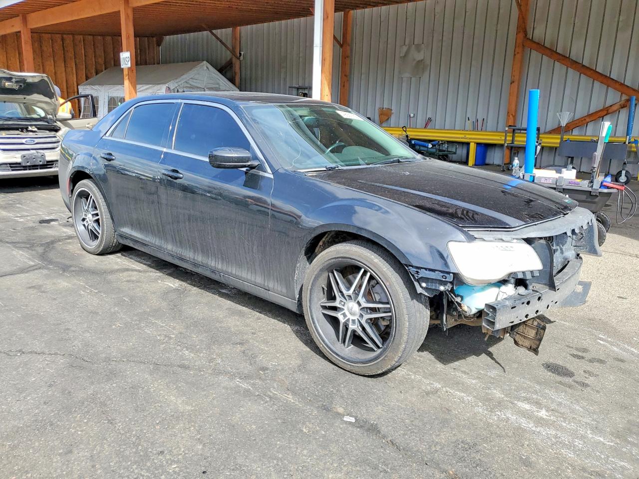 2015 CHRYSLER 300 VIN 2C3CCARG0FH830979 photo 4