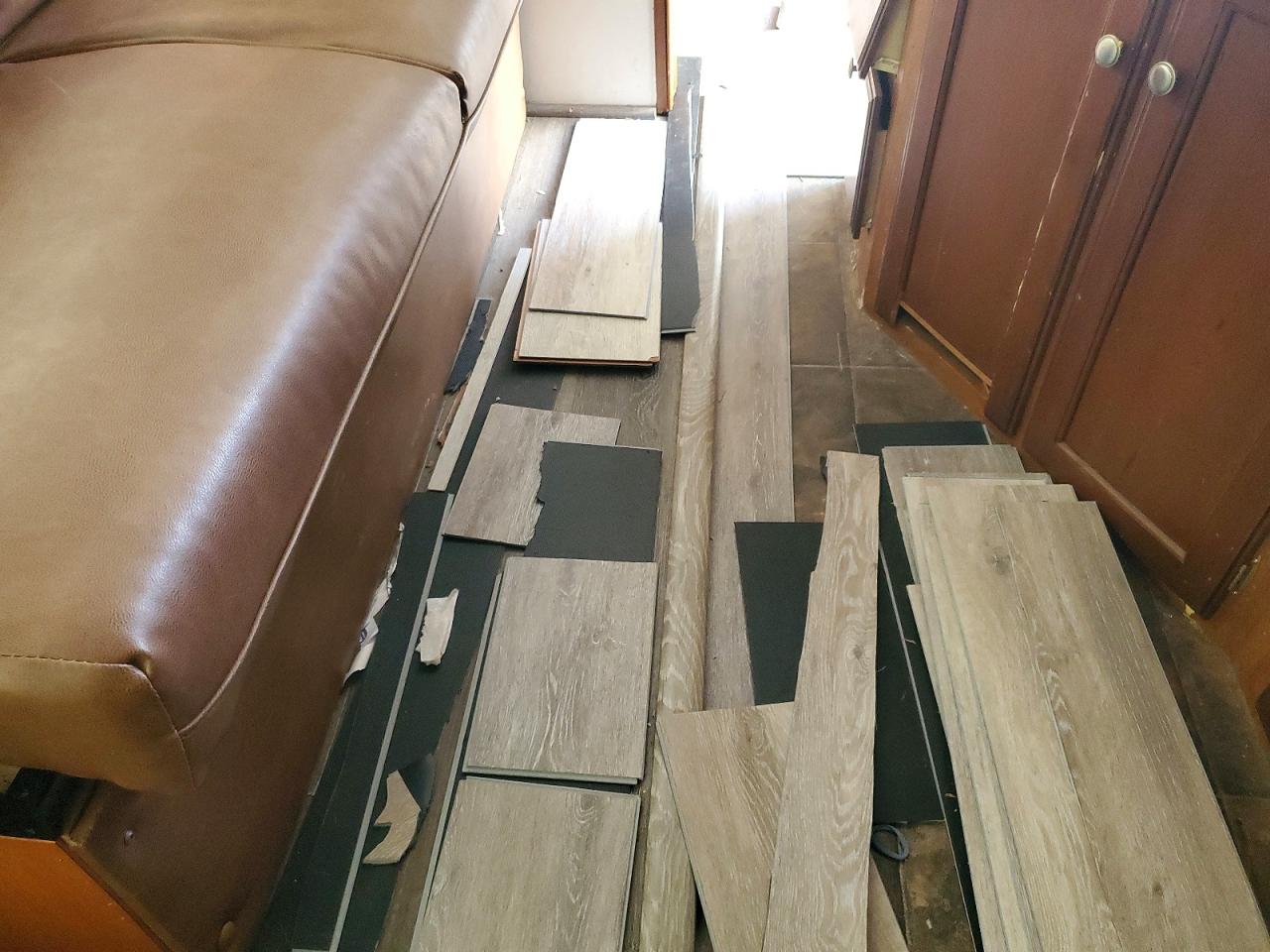 2012 WINNEBAGO Sunnybrook VIN 54CAS0R29C1D85546 photo 9