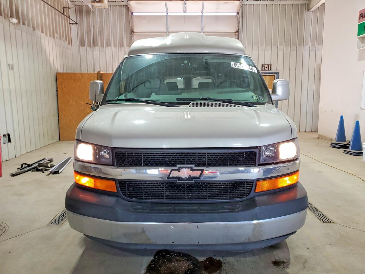 2007 Chevrolet Express VIN 1GBFG15T071113308 photo 5