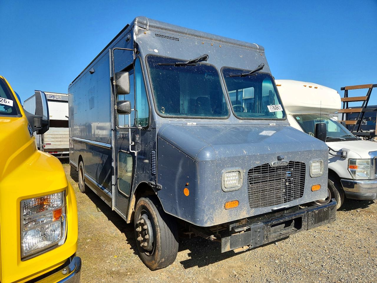 2021 FREIGHTLINER All other VIN 4UZAC2EA8MCMM9127 photo 4