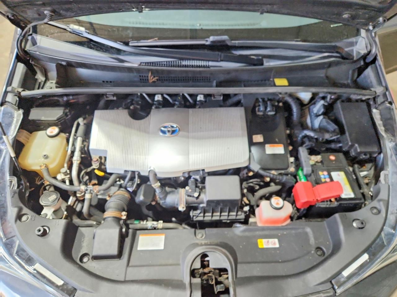 2018 Toyota Prius VIN JTDKBRFUXJ3065553 photo 11