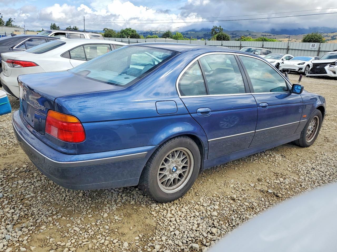 2000 BMW 5 series VIN WBADM6348YGU27417 photo 3