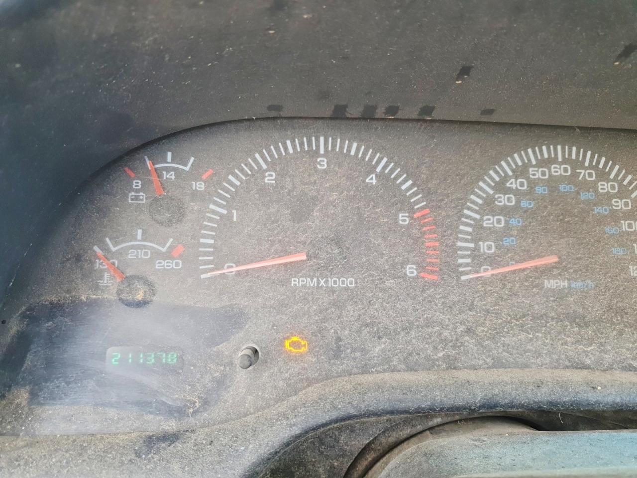 2000 DODGE Ram 1500 VIN 1B7HF13Z9YJ158781 photo 9