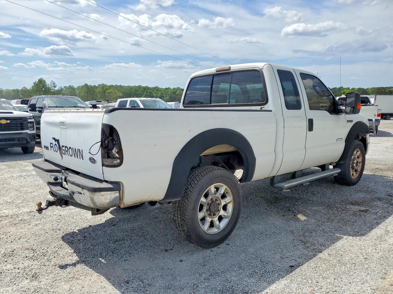 2006 Ford F350 VIN 1FTWX31P06EC19541 photo 3
