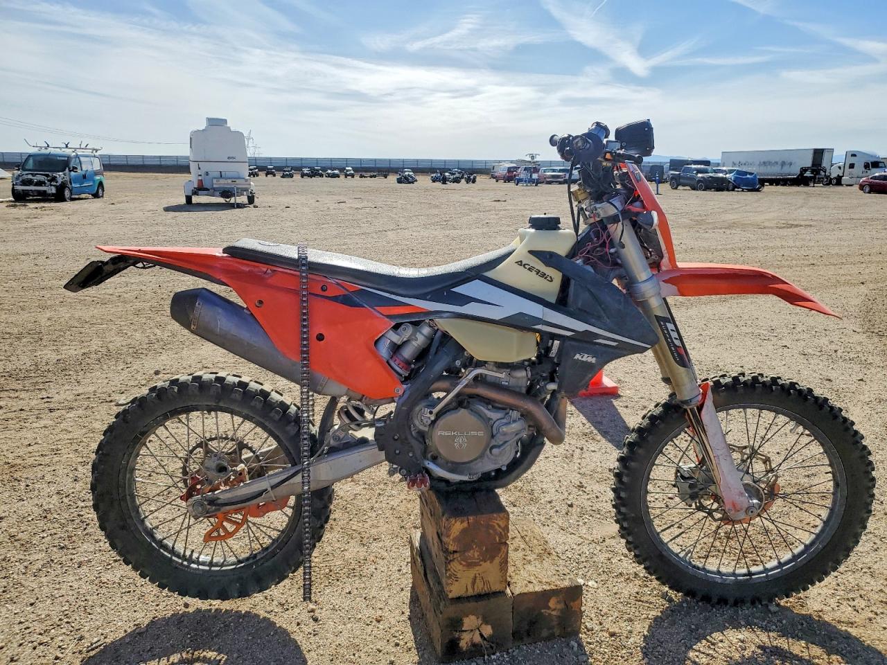 2017 Ktm Motorcycle VIN VBKEXL409HM409789 photo 1