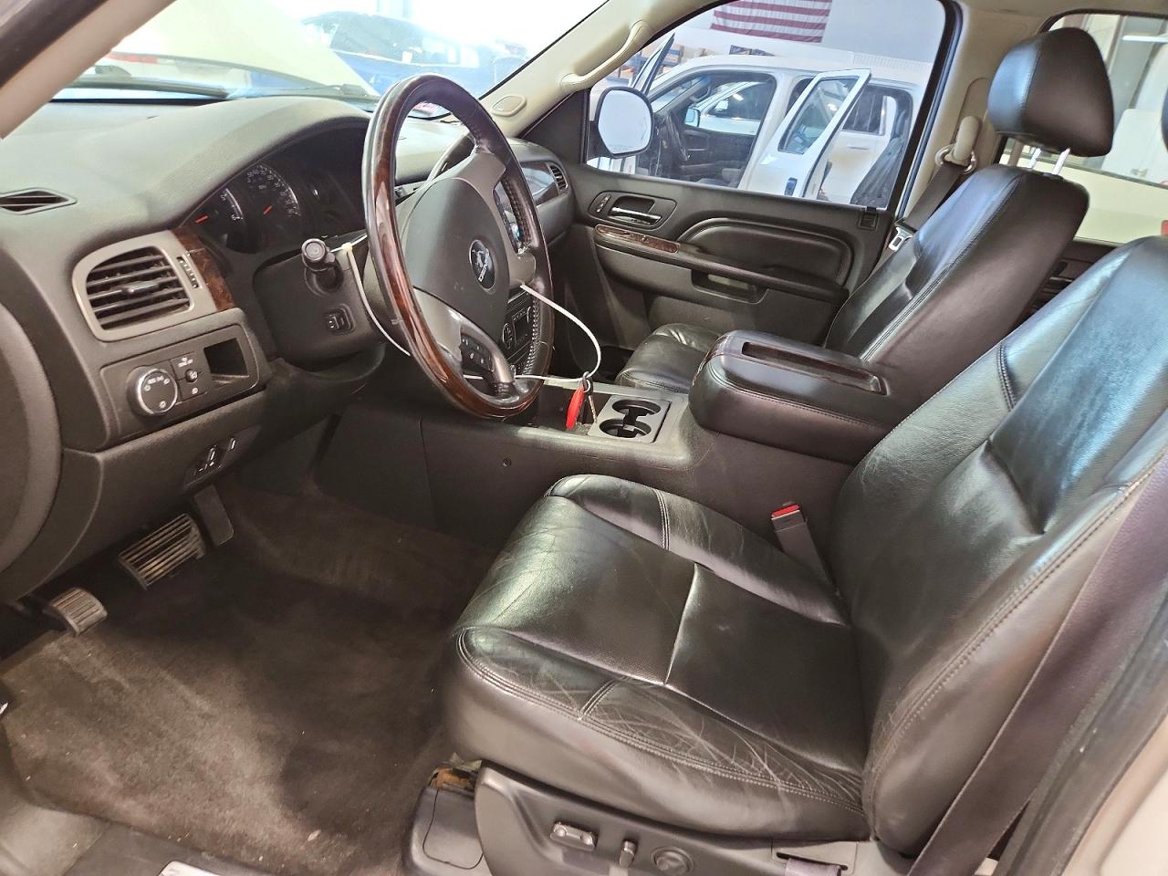 2011 GMC Yukon VIN 1GKS2MEFXBR254938 photo 7