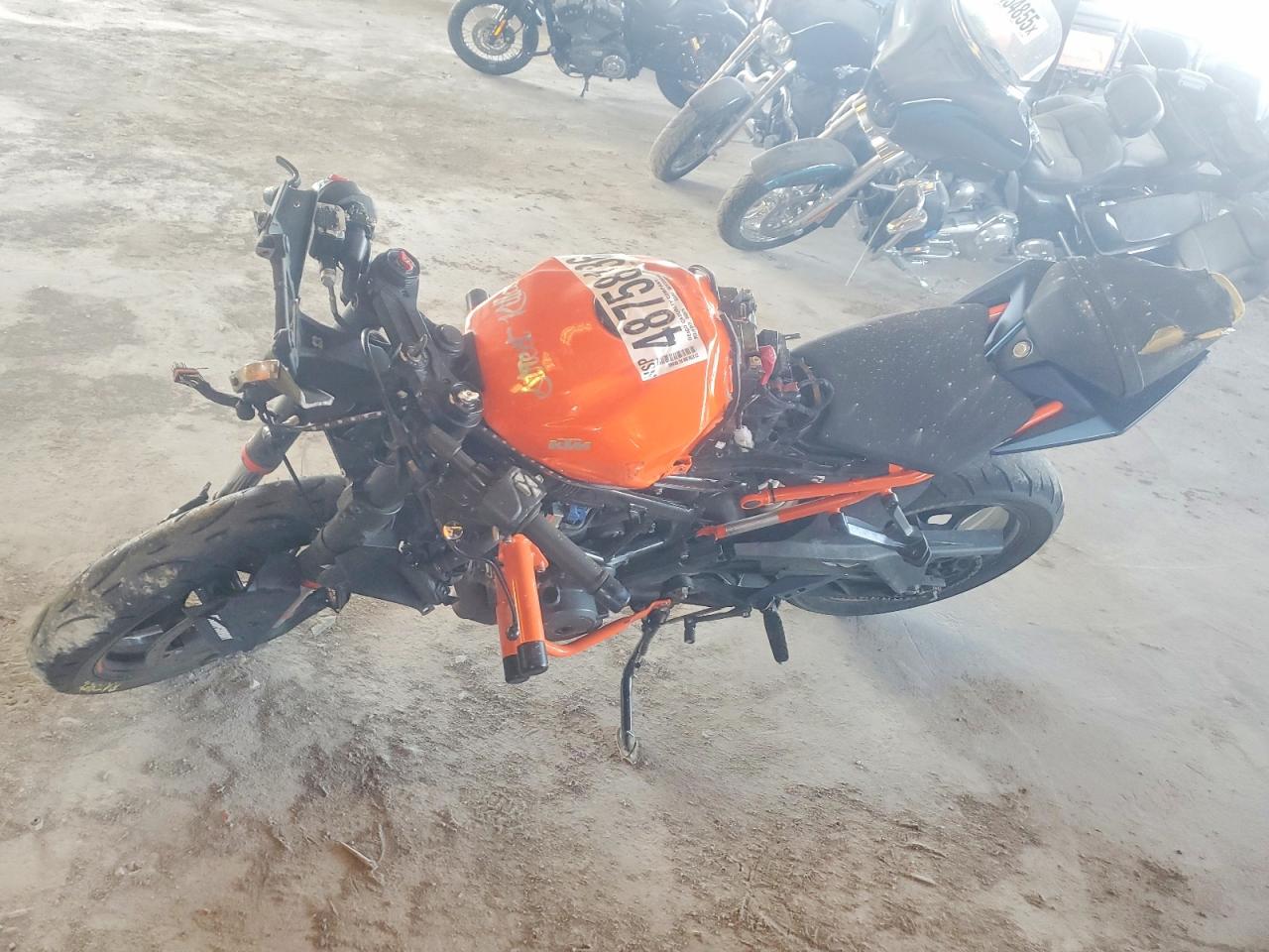 2023 Ktm Motorcycle VIN MD2JYJ40XPC222951 photo 3