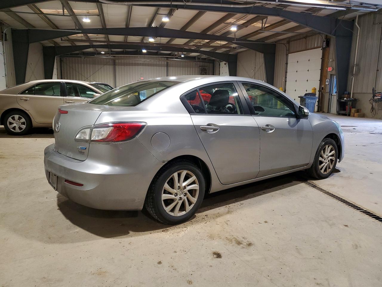 2012 MAZD 3 VIN JM1BL1V83C1584333 photo 3