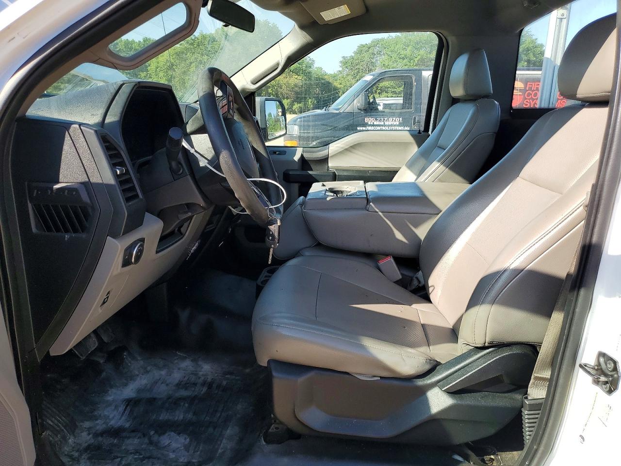 2015 Ford F150 VIN 1FTMF1C88FKD50058 photo 7