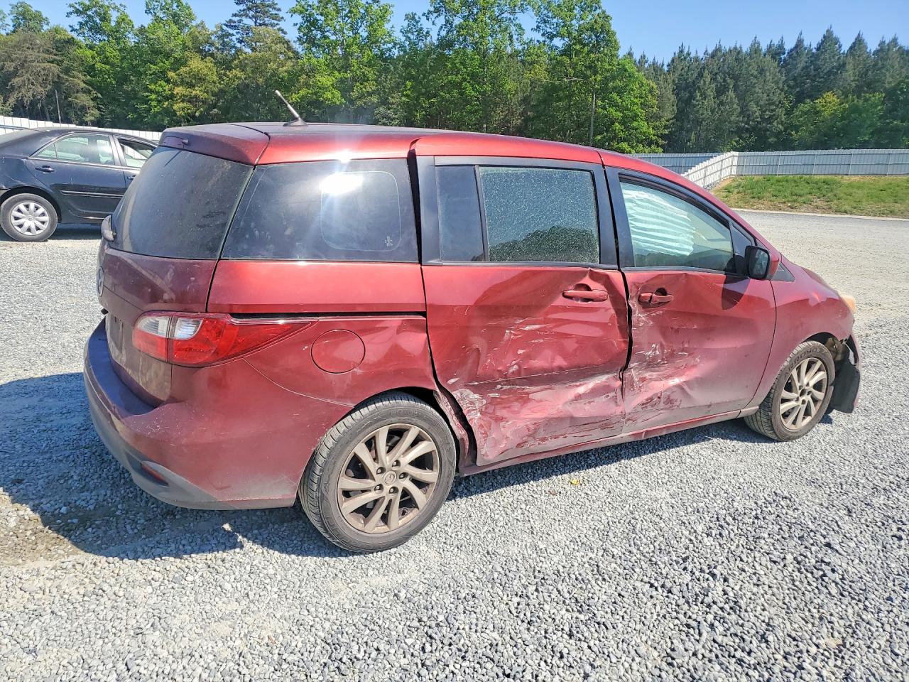 2012 Mazda 5 VIN JM1CW2BL8C0113746 photo 3