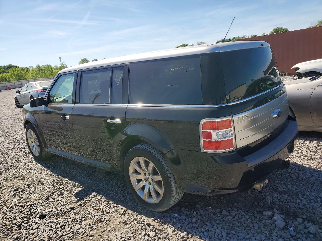 2009 Ford Flex VIN 2FMDK53C79BA26634 photo 2