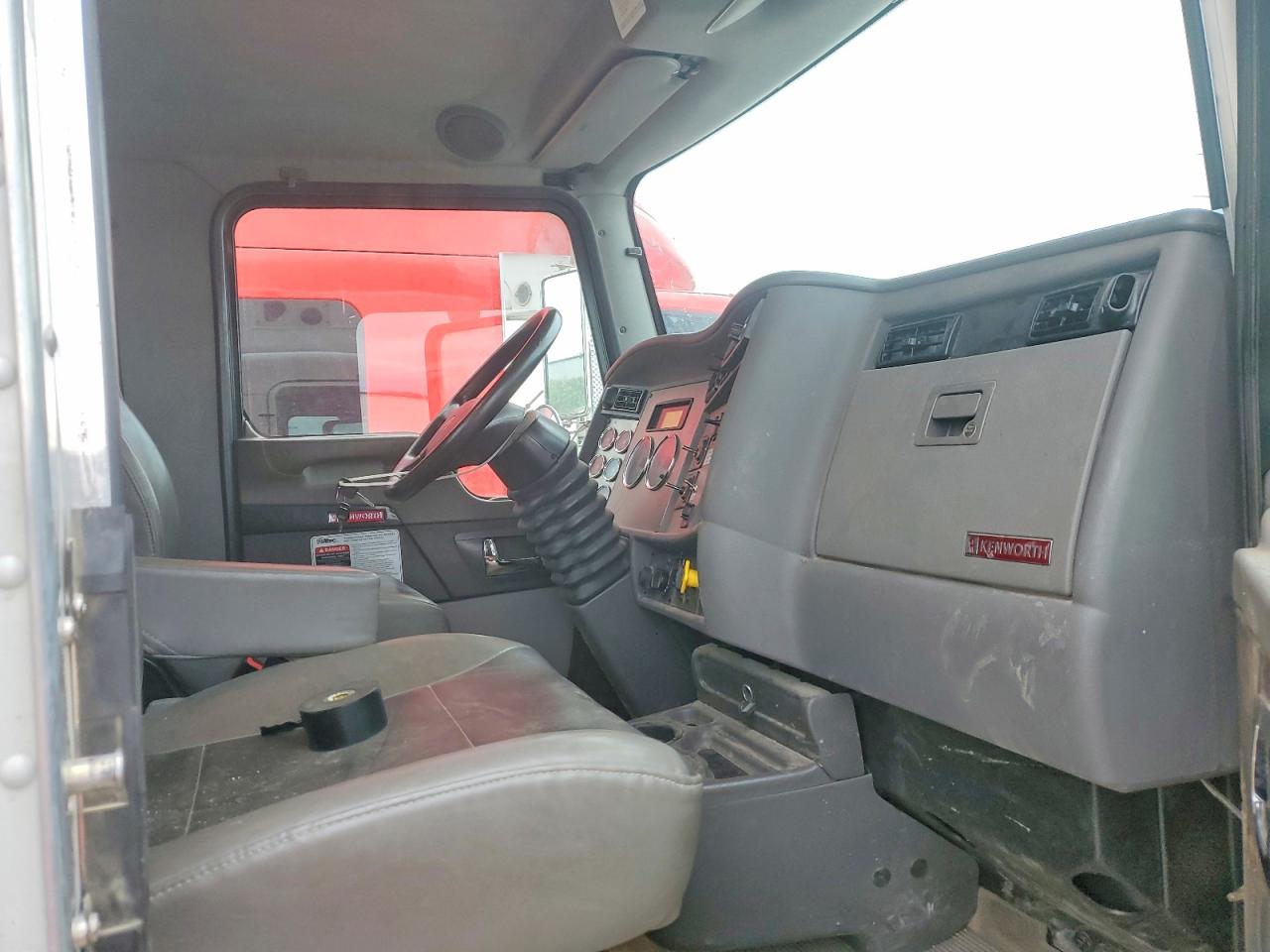 2016 KENWORTH All other VIN 2NKHHJ7XXGM496912 photo 5