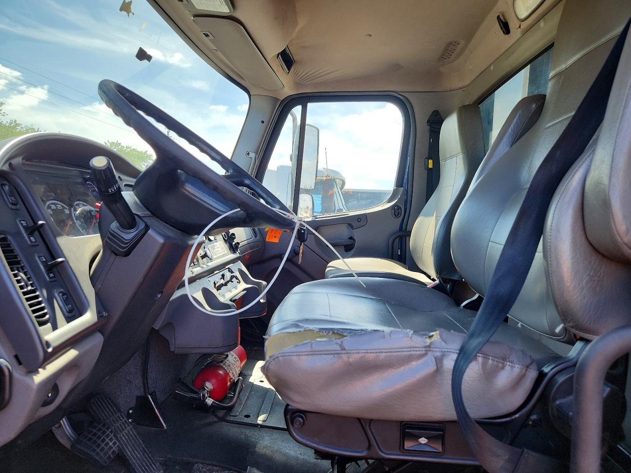 2019 FREIGHTLINER All other VIN 3ALACWFC0KDKS6148 photo 5