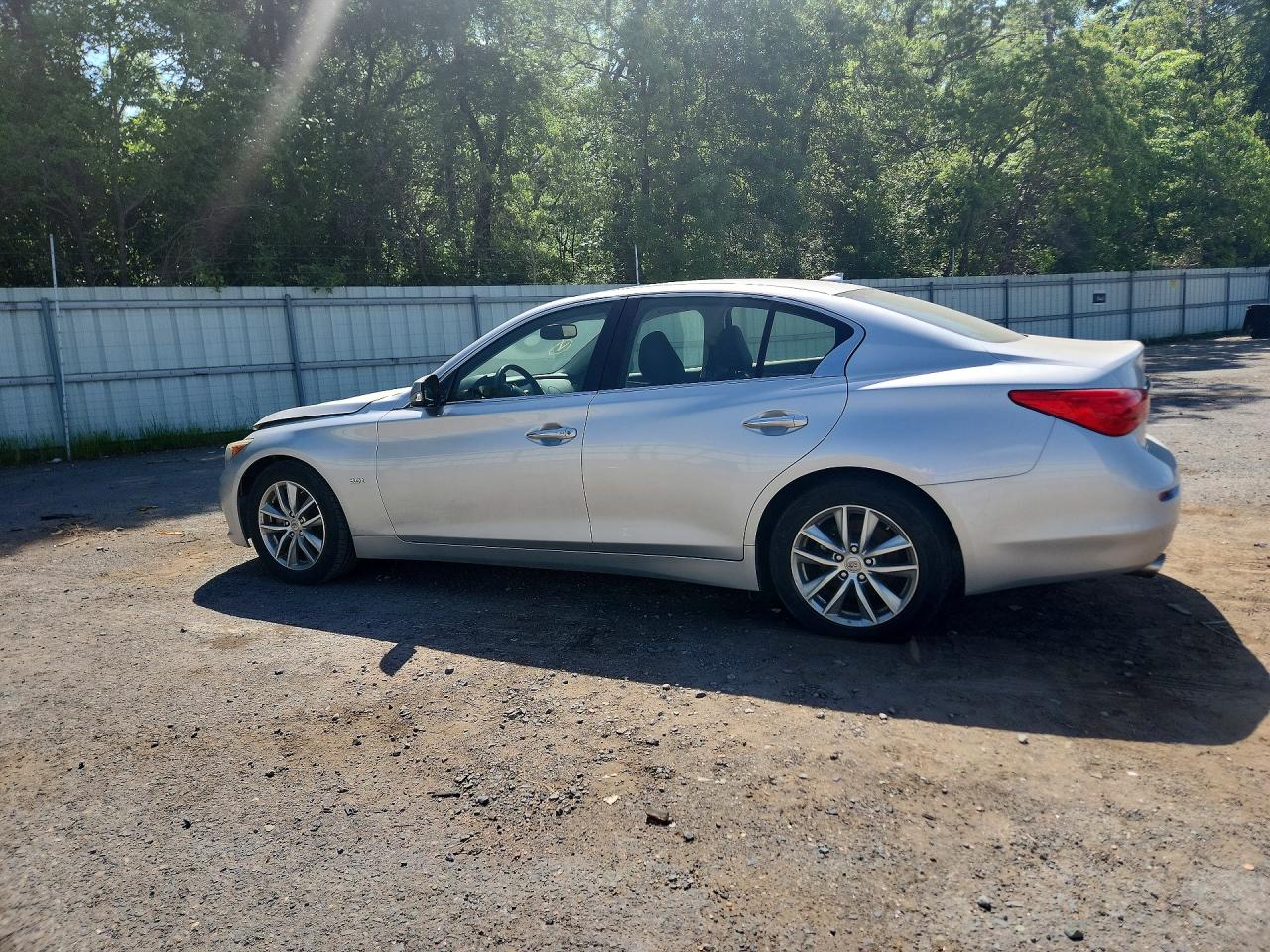 2017 Infiniti Q50 3.0t p VIN JN1EV7APXHM736124 photo 2