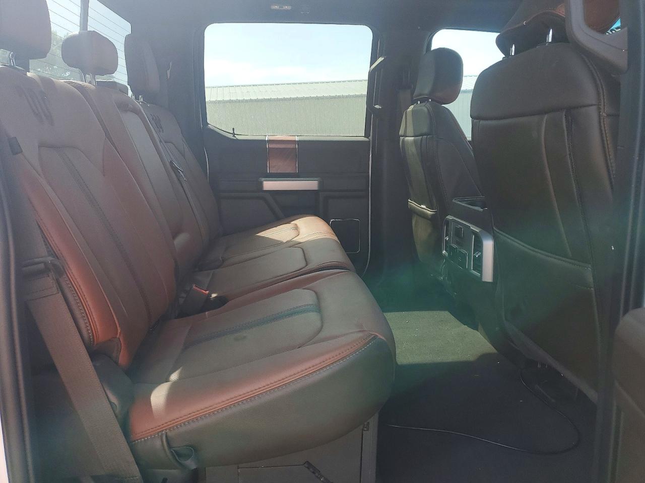 2021 Ford F350 VIN 1FT8W3BT7MEE06425 photo 10