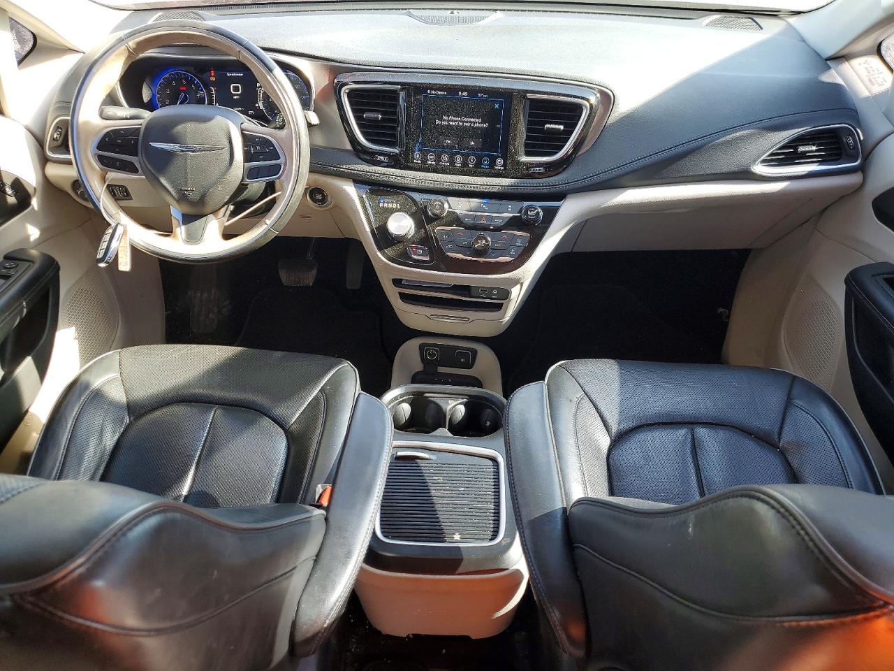 2019 Chrysler Pacifica VIN 2C4RC1GG2KR730959 photo 8
