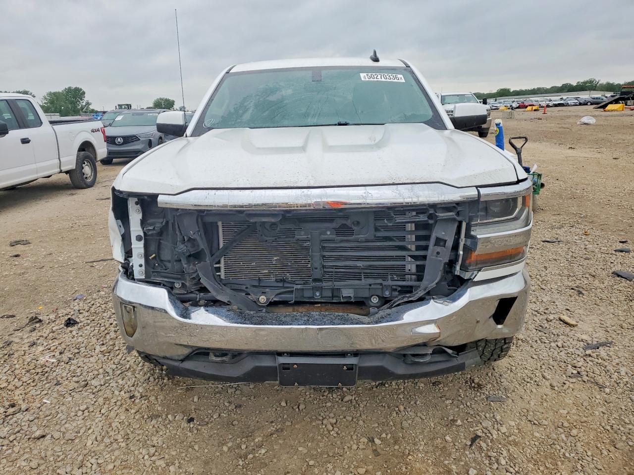 2018 Chevrolet All models VIN 1GCVKREC3JZ277021 photo 5